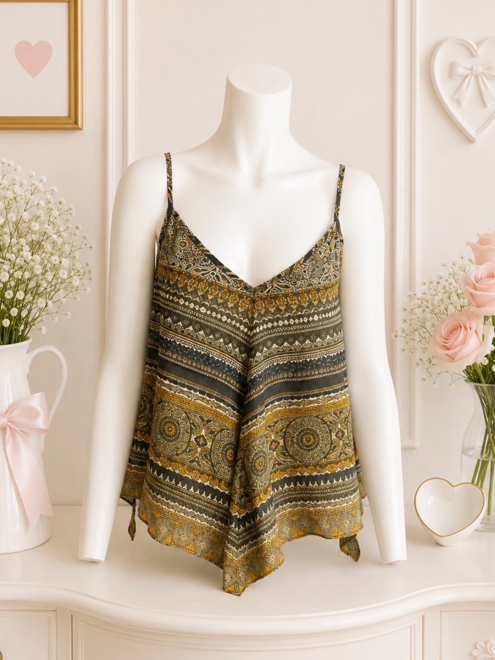 NWT BCBGMAXAZRIA Kassidee spaghetti strap top size Xsmall